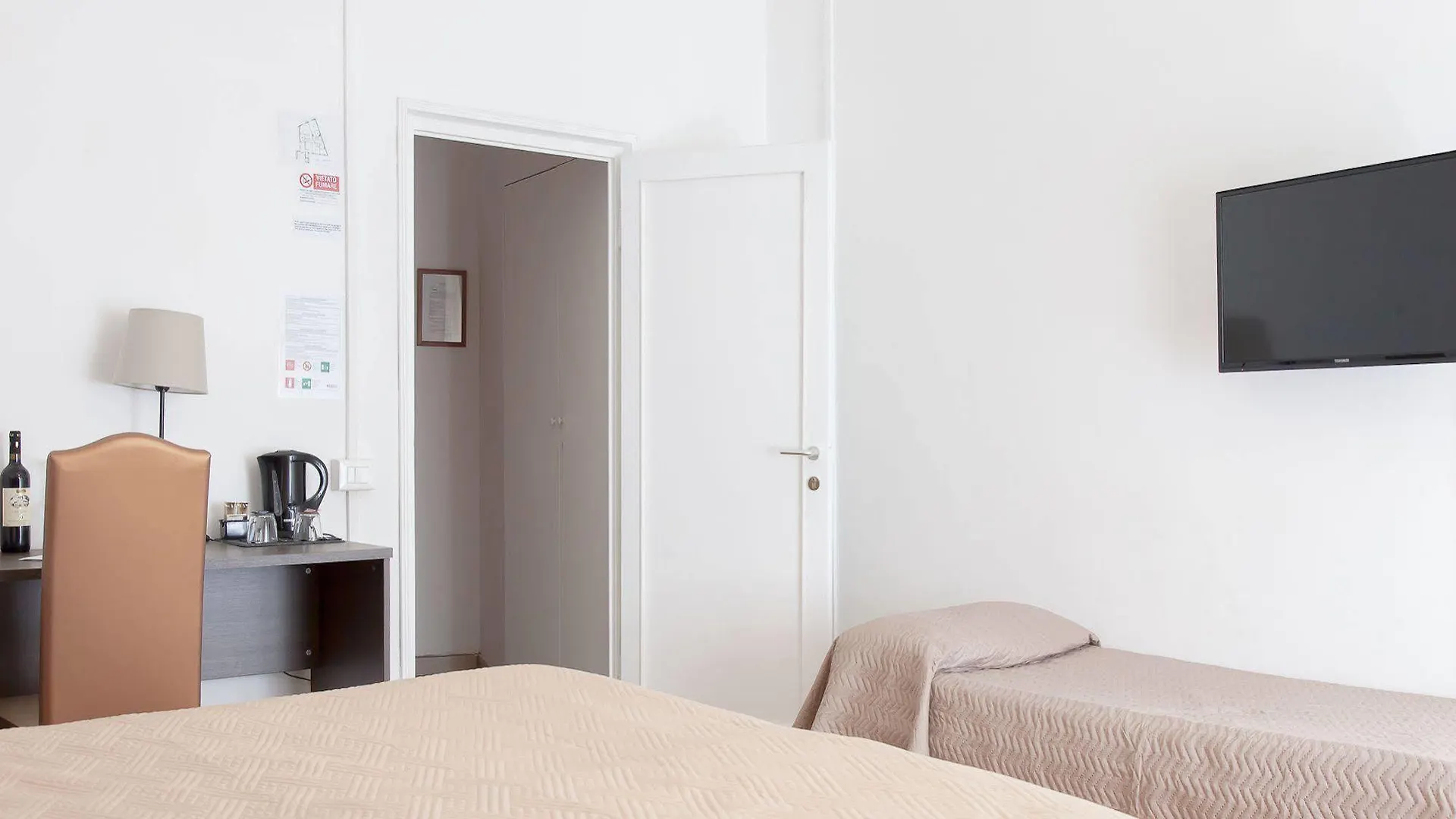 ** Bed & Breakfast Soggiorno La Coccinella Florence Italy