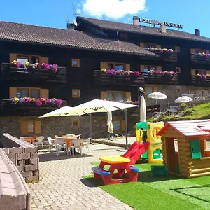 Margherita 3*, Livigno Italy