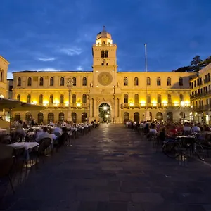 Diamantino Town House 3* Padua